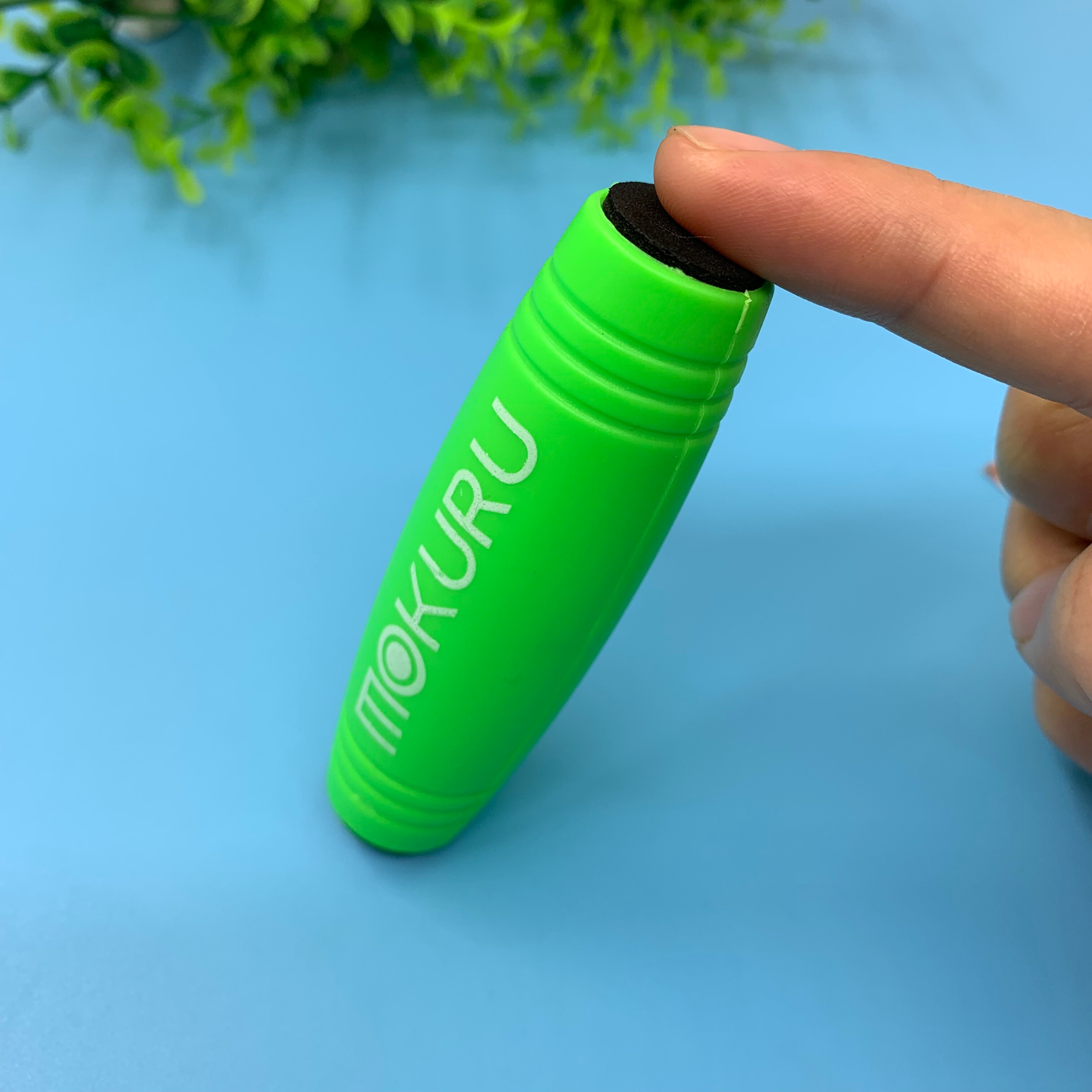 3Pcs Fidget Amazing Desk Toy Mokuru Tabletop Rolling Stick Anxiety Release Office Home Party Class Bar Desktop Flip Training