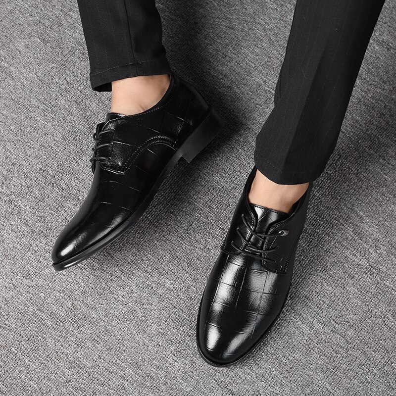 Formel hommes chaussures habillées de en cuir noir chaussures bureau affaires chaussures de luxe Zapatos Hombre nouveaux hommes chaussures décontractées