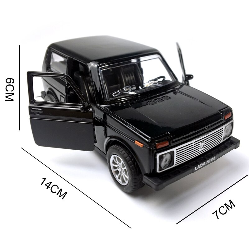 Pressofuso In lega Auto 1:28 Bilancia Lada Niva 1:32 Bilancia Priora/2106 Modello di Veicolo Da Collezione Giocattolo Tirare Indietro Auto con il suono e La Luce