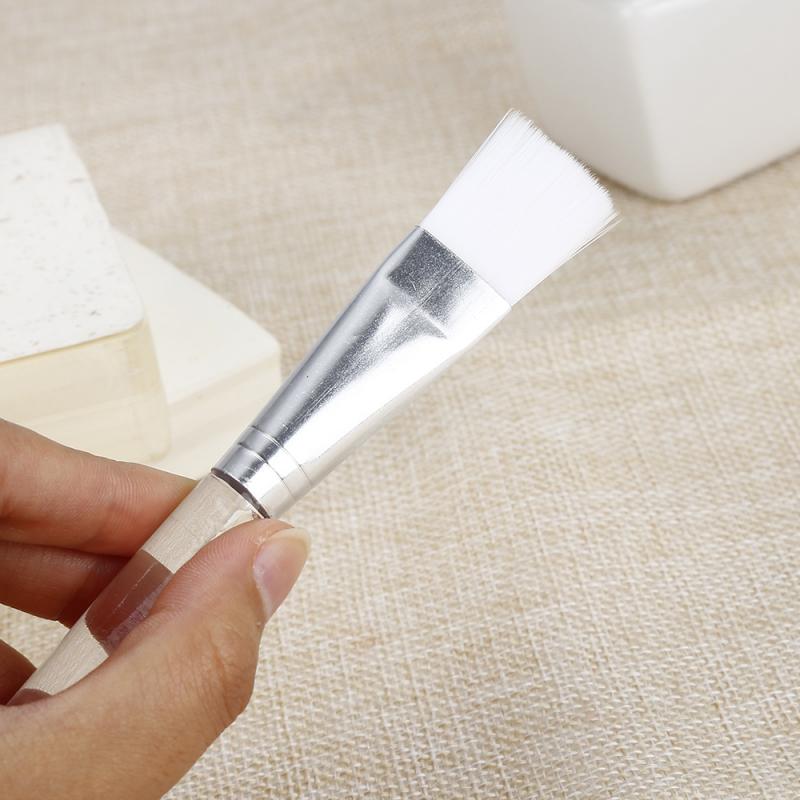 Transparent Plastic Handle Makeup Brush Smooth Soft Easy-to-operate Mask Brush Ladies Face Covering Make-up Tools