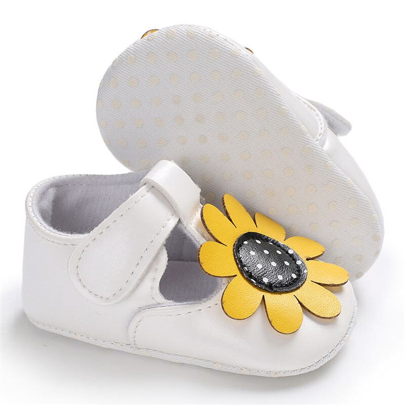 Meisjes zomer baby sandalen gele zonnebloem zachte zool buiten prinses bruiloft feest peuter baby eerste loopschoenen schoenen