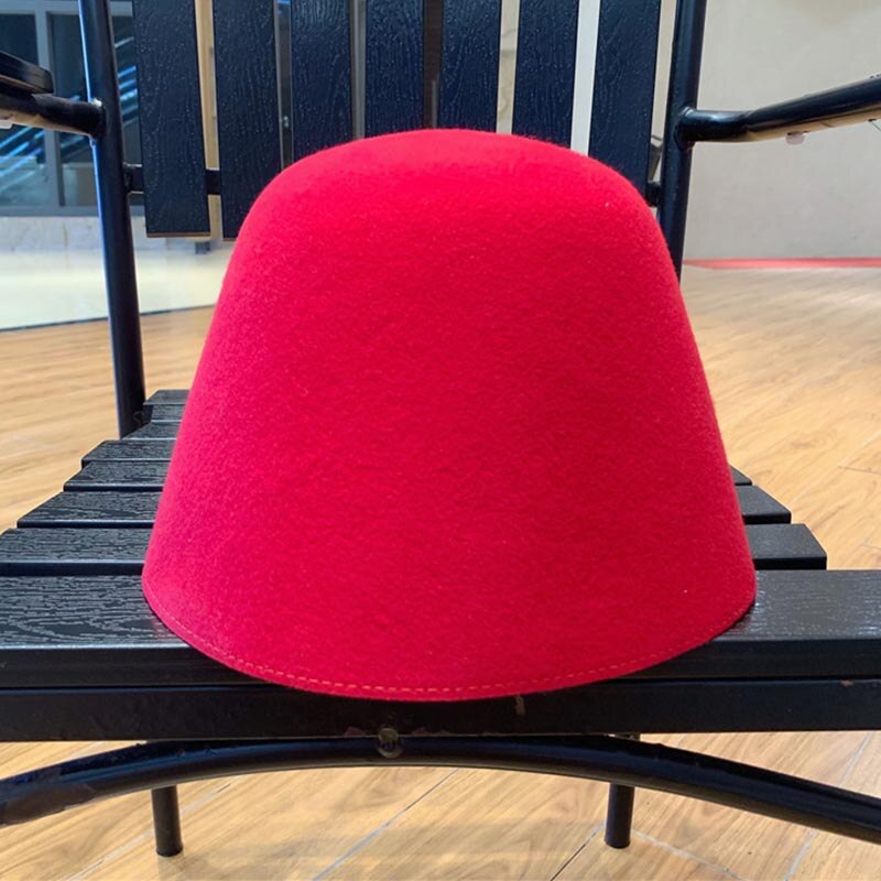Jednolity kolor Slouchy ciepłe czapki damskie 100% wełna schludny rondo czapka zimowa czapka filcowa stożek kaptur modniarstwo Fascinators blok baza: Czerwony