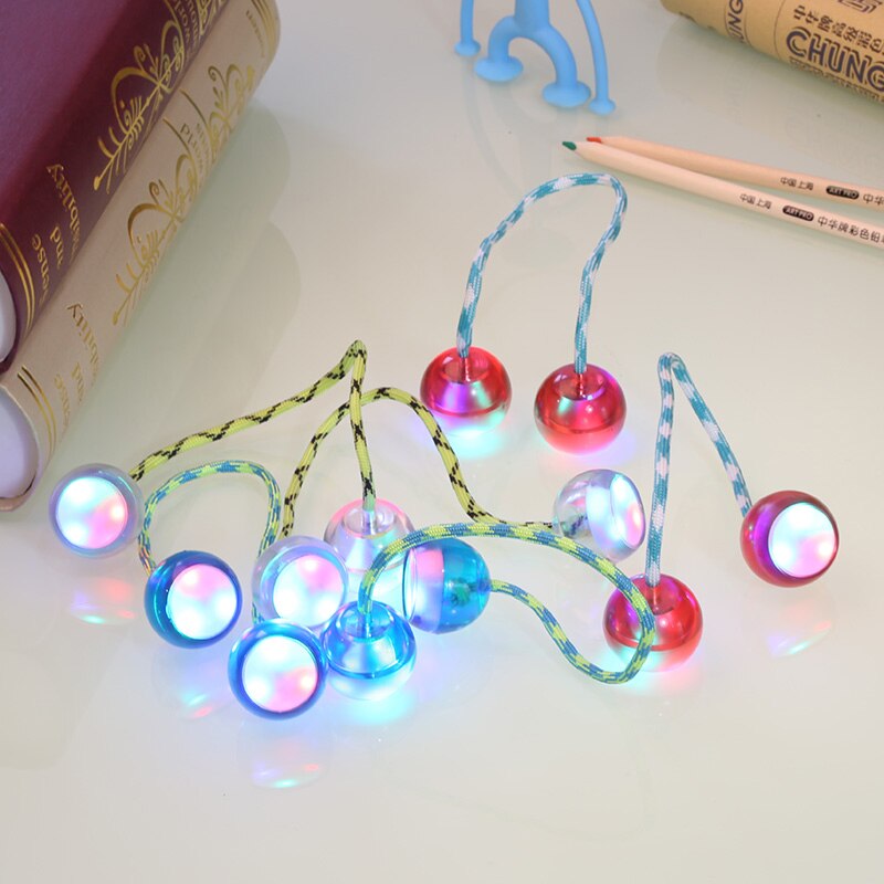 MYHOESWD Vinger Tol Speelgoed Gloeiende Speelgoed voor Kinderen Volwassen kantoor Speelgoed Stress Speelgoed voor Jongens YoYo Bal vingertop