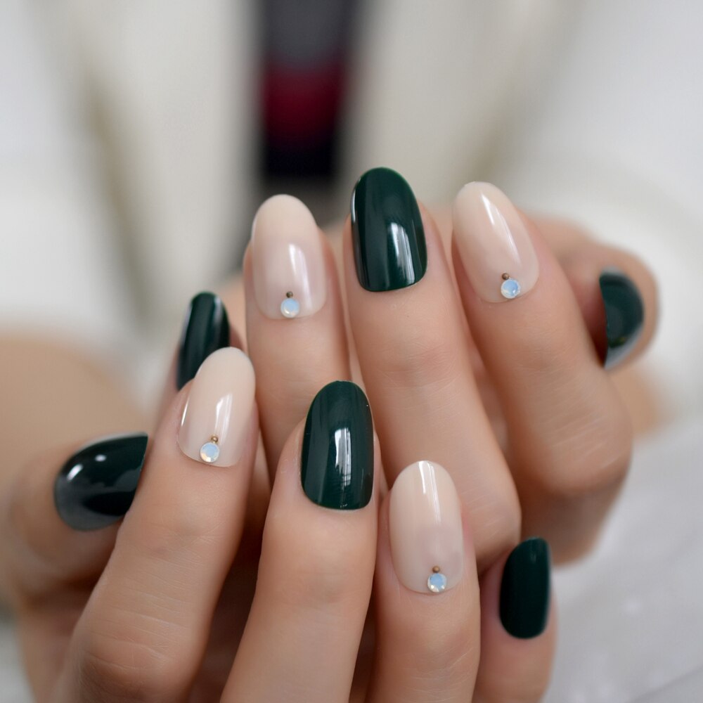 Codzienne sztuczne paznokcie krótkie średniej wielkości owalne prasy na paznokcie kolor manicure dekoracyjne porady z dżetów