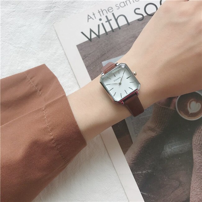 Montres en argent pour femmes, carré Vintage pour dames, Ulzzang, montre à Quartz décontractée avec bracelet en maille: Brown white