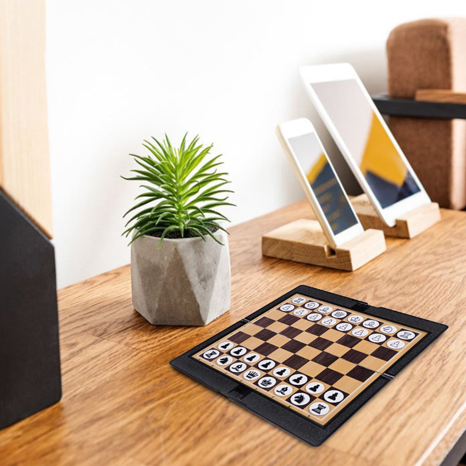 Magnetic Chess Set Folding Foldable Portable Classic Strategy Game Chessboard Crafted Chess Pieces Party Travelling Game Toy