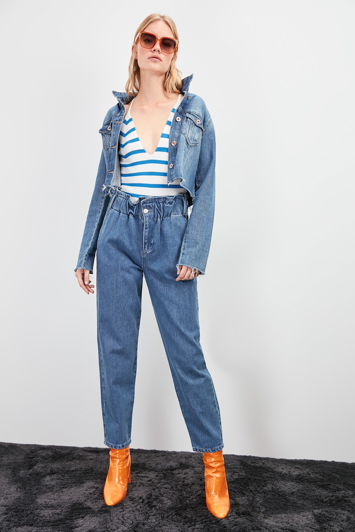 Buy Trendyol High Waist Mom Jeans In Pink | 6thStreet Qatar