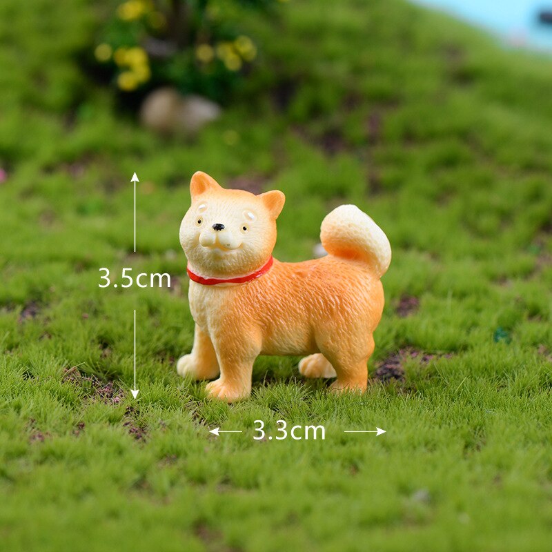 miniature Akita dog resin animal figurines fairy garden modern miniatures home desk decoration living room accessories decor: Light Green