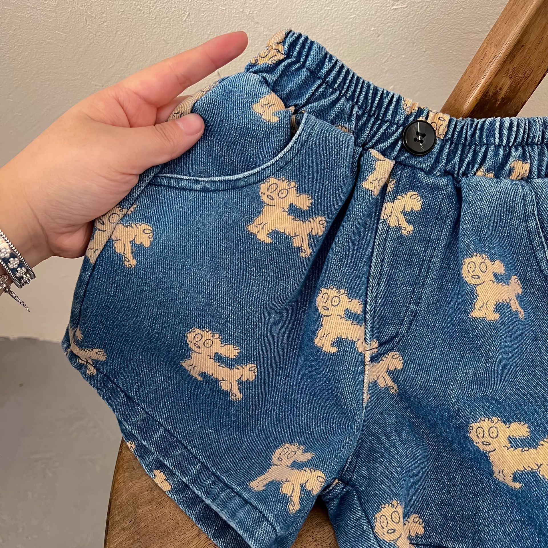 Pantalones cortos de tela vaquera para niños y niñas, Shorts con estampado de dibujos animados, suaves, para playa, verano, 2022