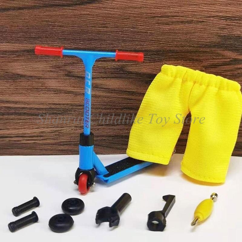 Mini trottinette à doigt en alliage, 1 ensemble, modèle, jouet interactif, nouveauté, activité sensorielle, Kit de Skateboard
