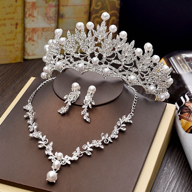 Bruiloft Tiara Ketting Oorbellen Gesimuleerde Pearl Haar Sieraden Bridal Verjaardagsfeestje Haaraccessoires Crown Vrouwen