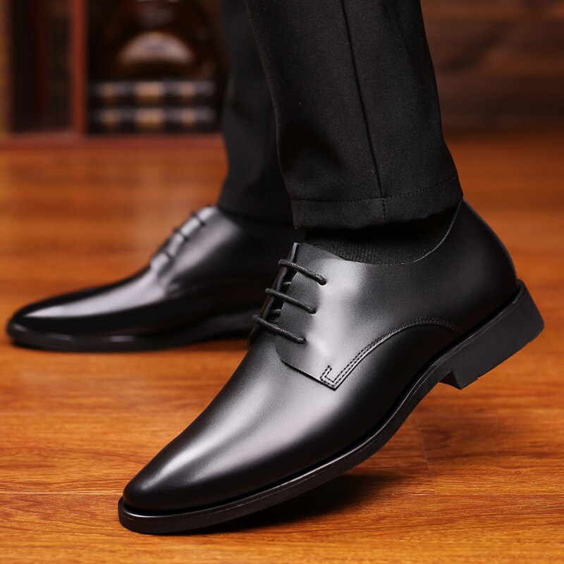 Formelle oxford sko til mænd bryllup sko læder italien spidstå herre kjole sko sapato oxford masculino dfg 56: Sort / 44