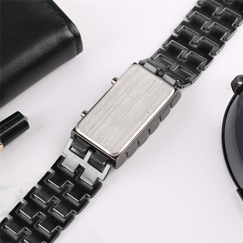 TIke Toker Mode Zwarte Volledige Metalen Digitale Lava Polshorloge Iron Metalen Rode LED Samurai voor Mannen Boy Sport Eenvoudige Wathes