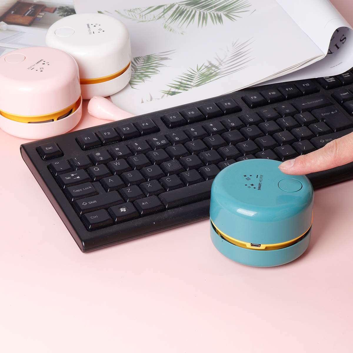 Desk Portable Desktop Cleaner Mini Desk Vacuum Cleaner With Battery For School Classroom School Office keyboard