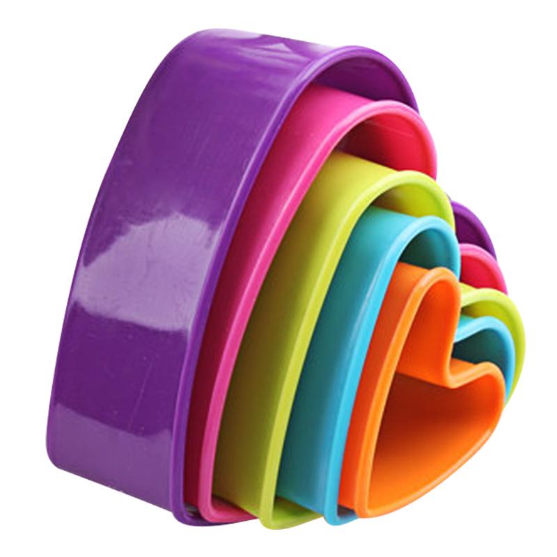 5pcs 3D Cookie Mold Cutter Cake Biscuit Mal Kerstboom Ronde Hart Bloem Fondant Cutter Bakken Taart Decoreren Gereedschap: c