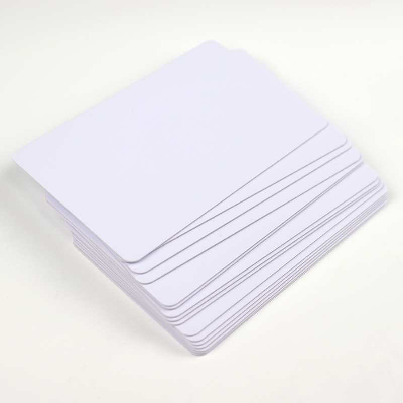 10 unids/lote tarjeta de identificación en blanco de PLÁSTICO PVC sin tarjeta con Chip fino CR80 disponible para impresora de tarjetas