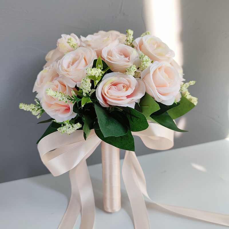 Bride Bouquet Wedding Accessories Silk Roses Artificial Flowers Bridesmaid Bouquet Groom Boutonniere Corsage Wedding Party Decor: Ivory