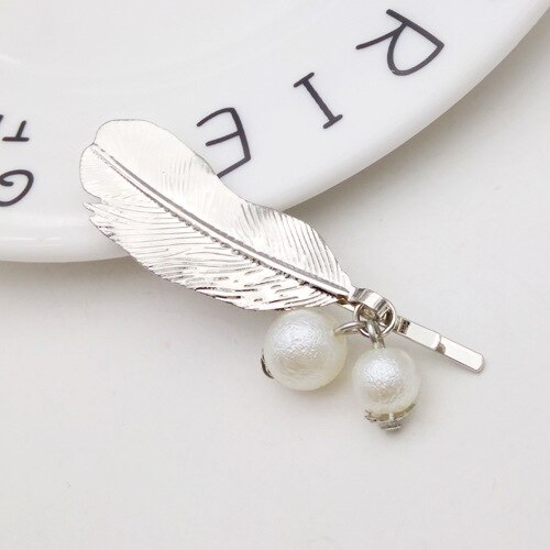 1pcs White Hair Pin Kid Girl Baby Pearl Clip Women Korean Snap Barrette Stick Hair Styling Accessories: d