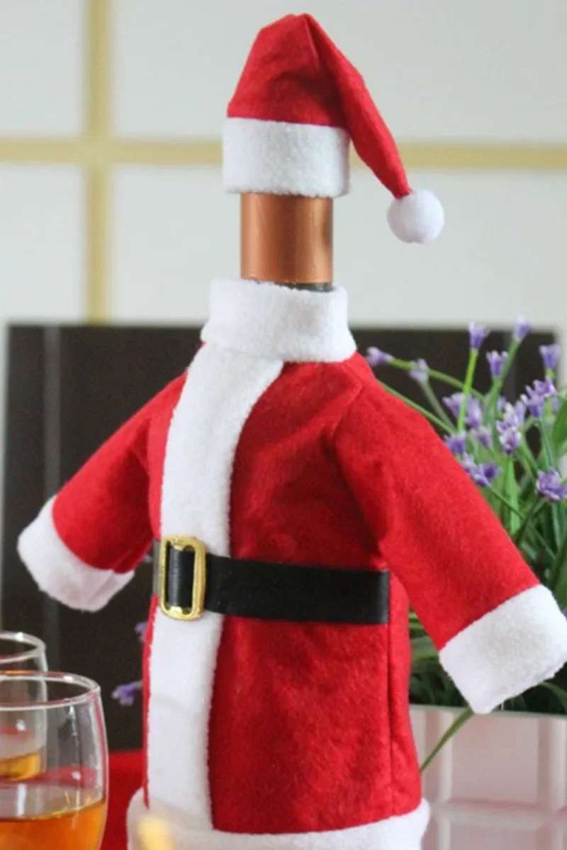 Set kerstversiering voor thuis rode wijnfleshoezen kleding met hoed nieuwjaar etentje decor navidad cadeau