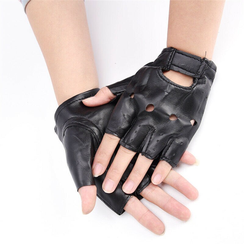 Dejlig halloween fest børn/voksen nitter handsker halvfinger pu læder handske punk tynd sport fitness sort handske: 1