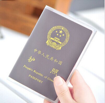 1 p. Housse de passeport en PVC étui de protection de passeport Transparent étanche sac de document de voyage porte-passeport: Frosted