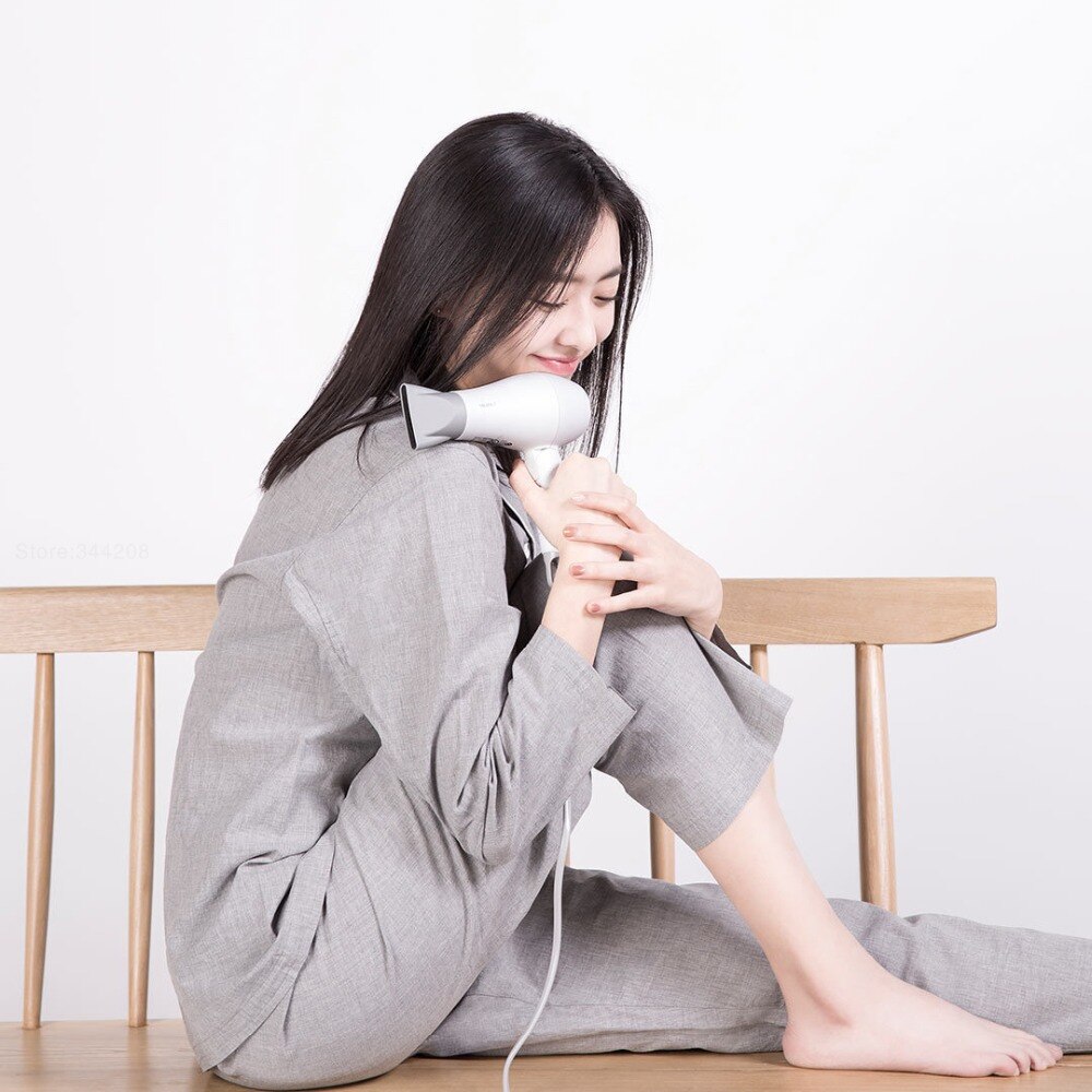 Yueli Hair Dryer 1200W Foldable Portable Wind Hair Dryer Professinal Hair Care for Home Travel