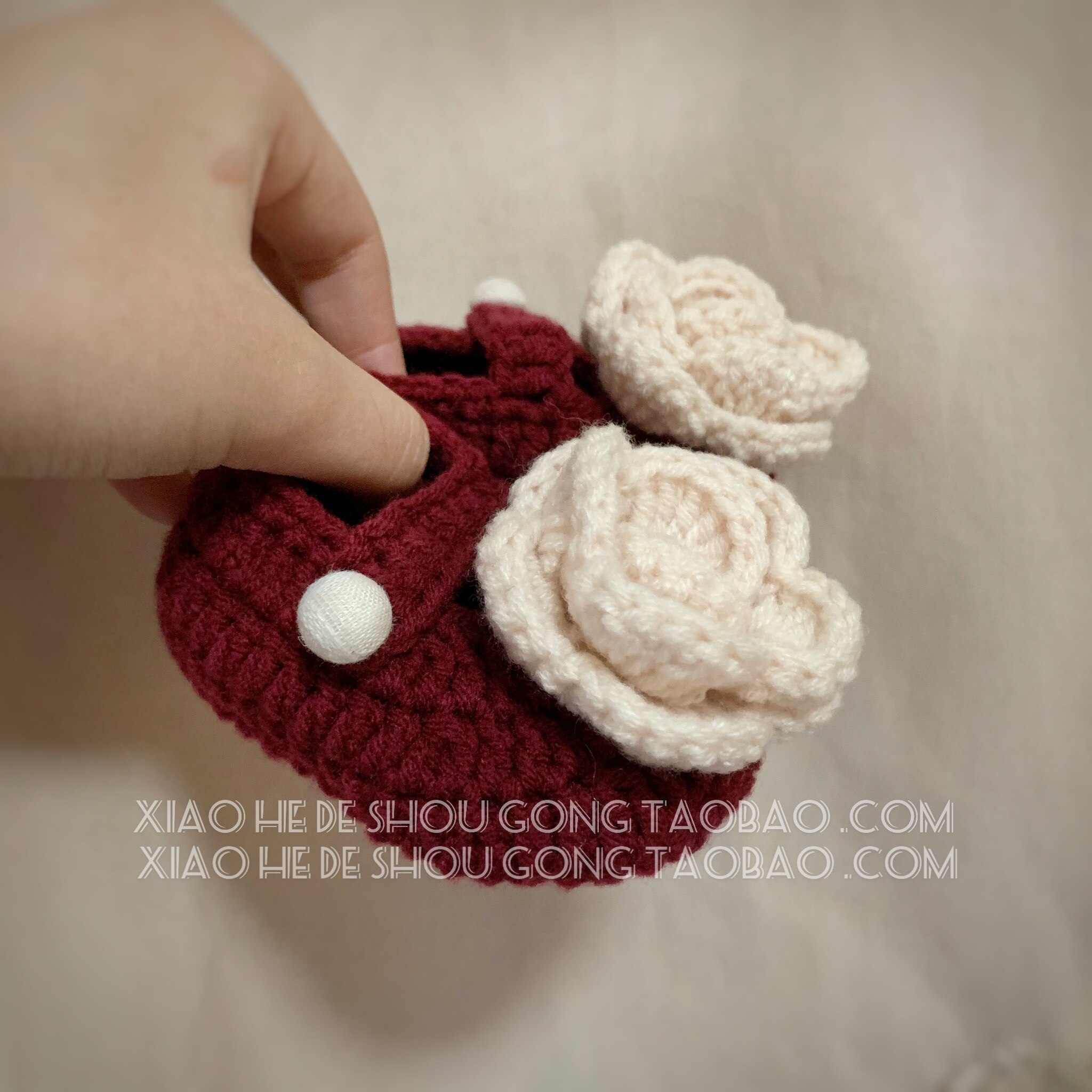 Hand-Woven Wool Baby Shoes Toddler Hundred Days Banquet Full Moon Crocheted Camellia Small Fragrance Baby Shoes 0-June: Red / 11cm
