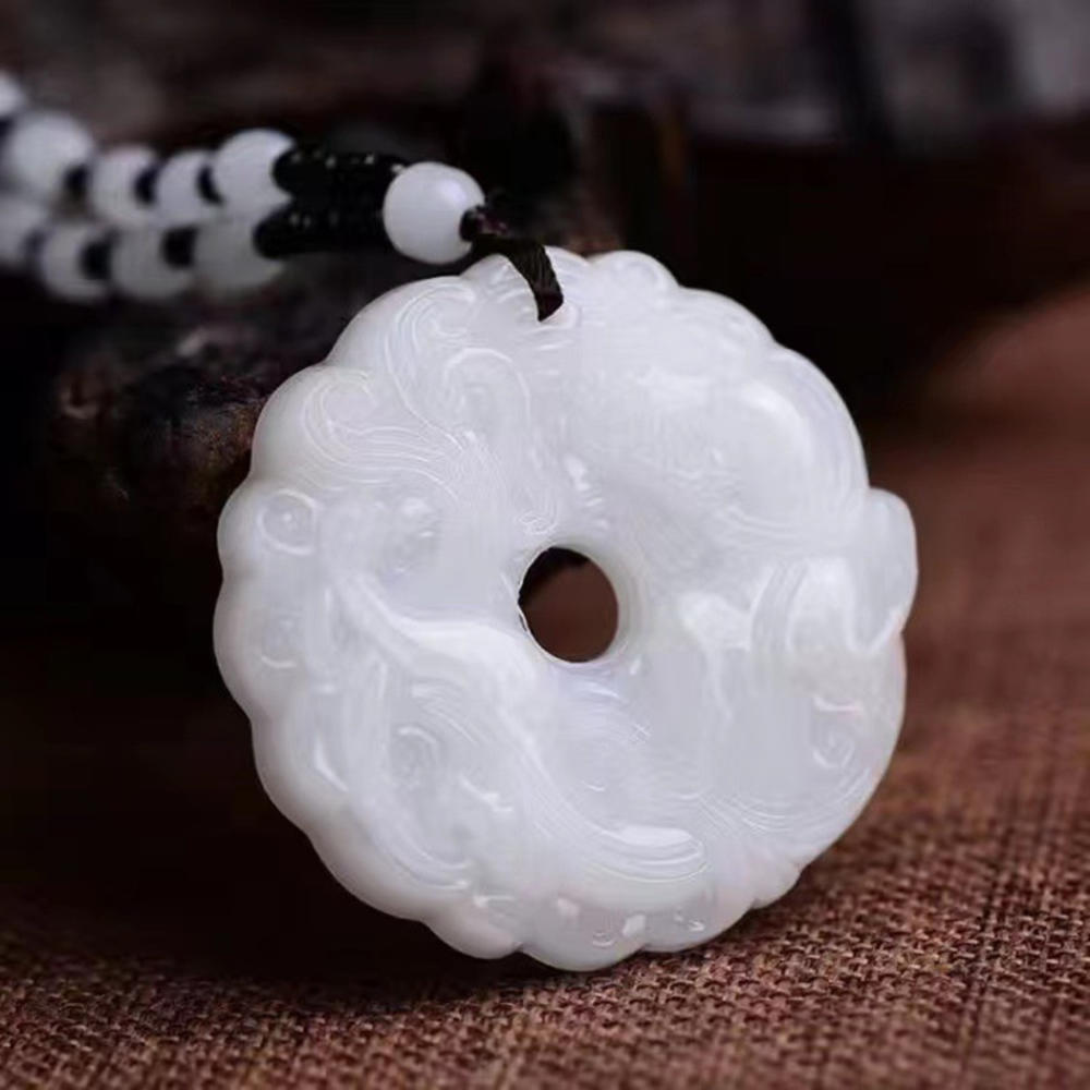 Grön jade handskuren drake ihålig jadehänge halsband kinesisk amulett kvinnor mans lyckohalsband smycken