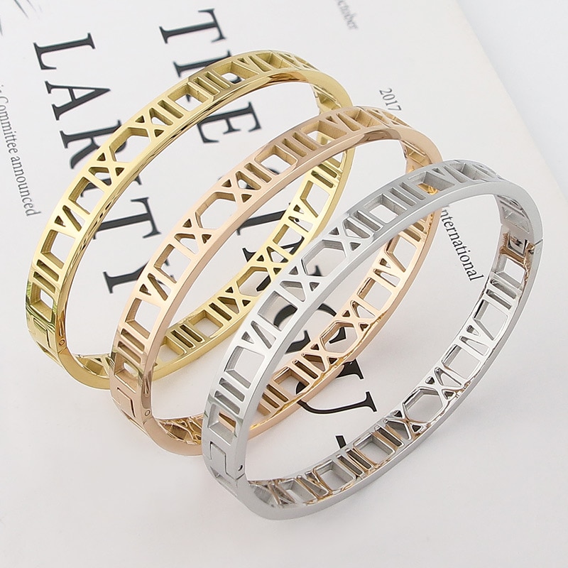 Classic 3 Colors Beautiful And Hollow Roman Numeral Bracelets &amp; Bangles Stainless Steel Bangle For Woman