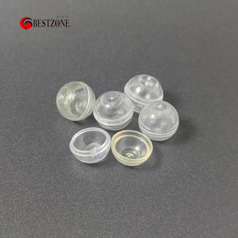 50Pcs/lot 10.7MM Very Small Mini Tiny 0.42Inch Mini Clear TRANS Red Blue Plastic Capsule Toys Round Ball Eggshell Container: Clear