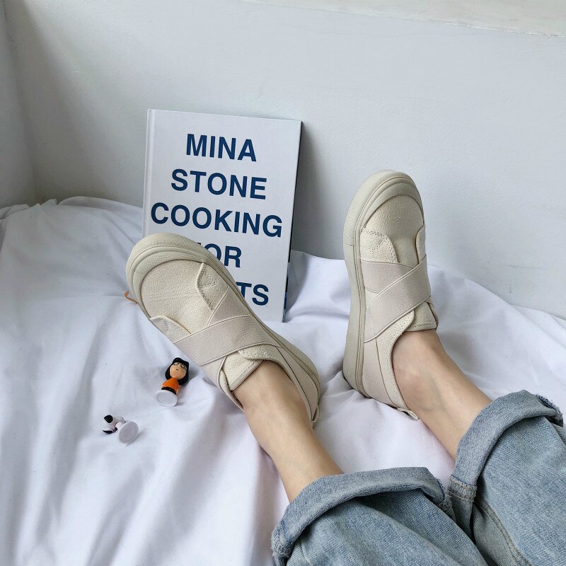 Canvas Shoes Students Girl Casual Shoes Beige Sneakers Slip on Loafers Round Head Elastic Band All Match Simple Concise Style