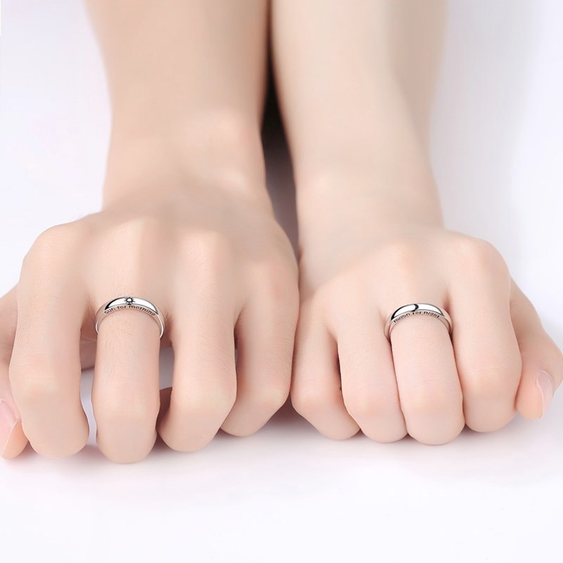 Anillos de pareja de sol y luna de Color plateado para mujer, anillo romántico con letras de día y noche, joyería para banquete de compromiso, para citas, 2 uds.