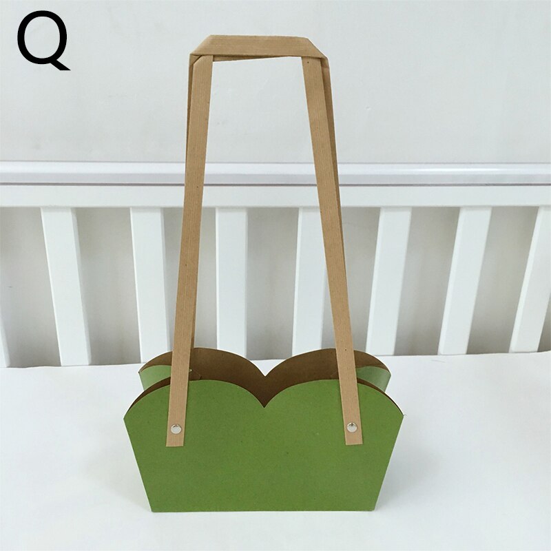Waterproof Kraft Paper Flower Box Flowers Packaging Box Flower Basket Flower Folding Handbag: Q