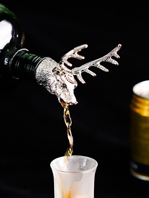 Seltsame 4 Farben Goldene Hirsch Kopf Wein Mund Elch Karaffe Zink-legierung Wein einstellen Rose Gold Bar Familie Wein Werkzeuge zubehör
