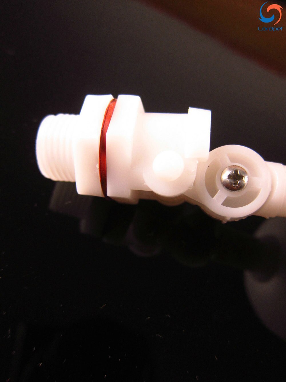 3/8" Drinking Water Float Shut Off Valve Automatic Chicken Trough Tank Fill Dog