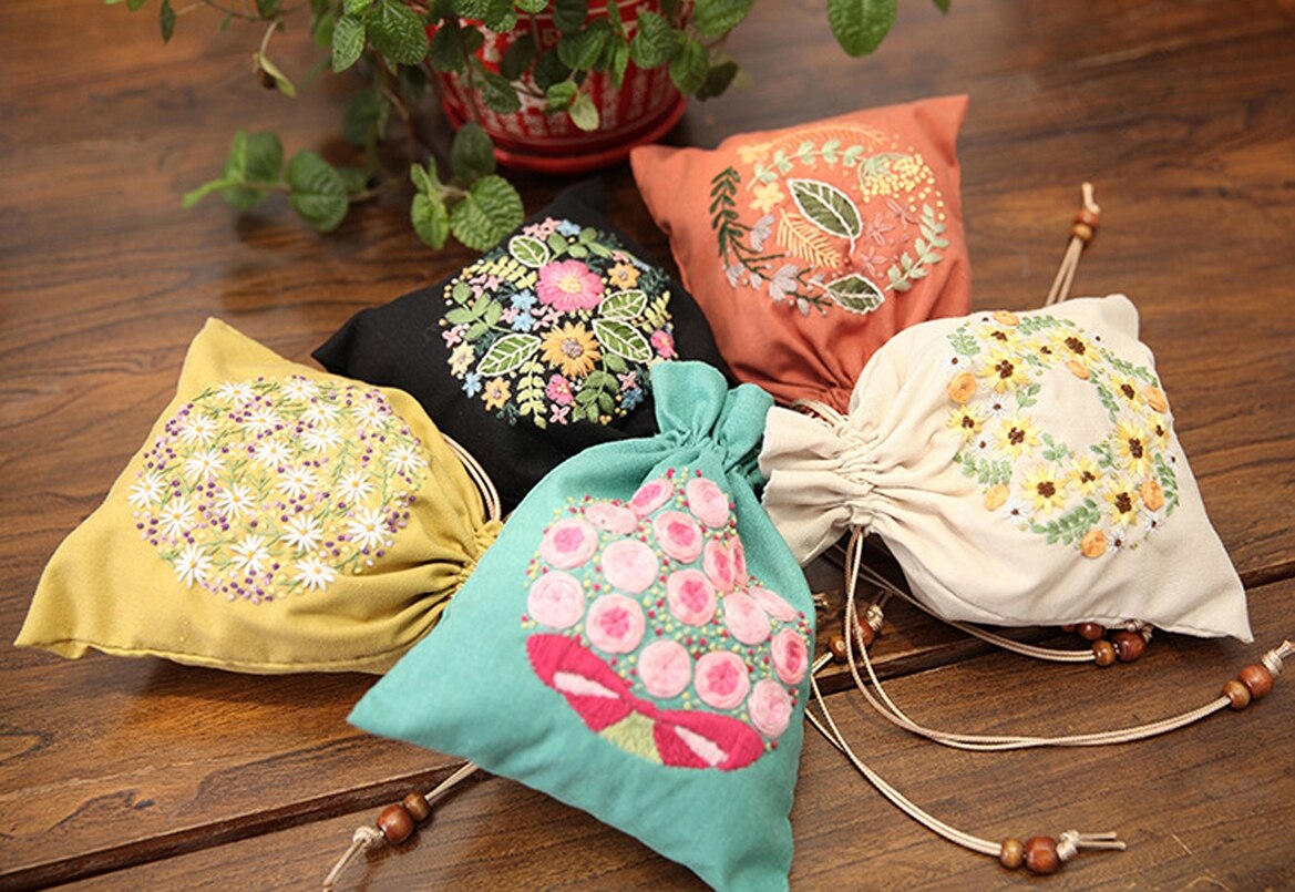 Cotton Linen Pouch Bag Embroidery Kit, Laundry Bag, Nursery Decor, Toy Storage Bag, Bread Bag, Embroidery , 22 x 17 cm (C)