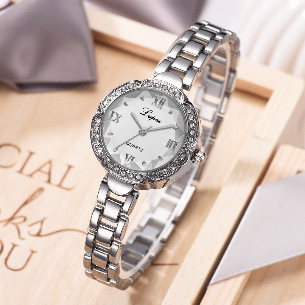 Luxe Vrouwen Horloge Jurk Armband Horloge Mode Kristal Quartz Horloge Klassieke Toevallige Dames Horloge Top Klok # W