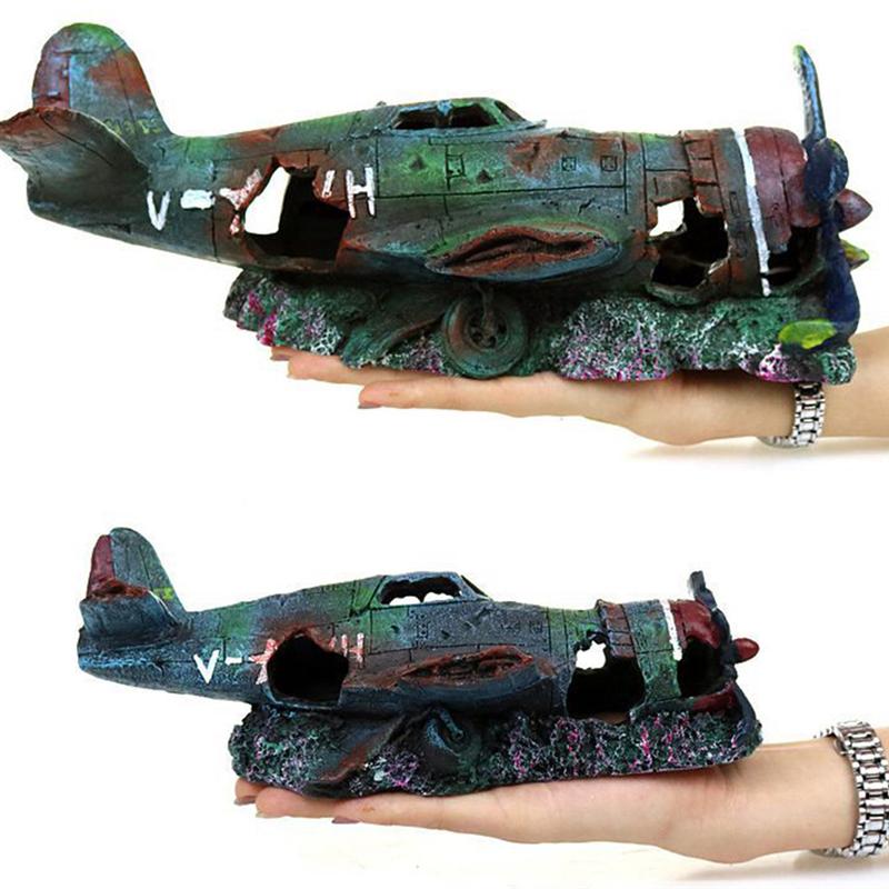 Resin Craft Fish Tank Plane Artificial Plane Wreckage Decor Aquarium Landscape Ornament (Size S)