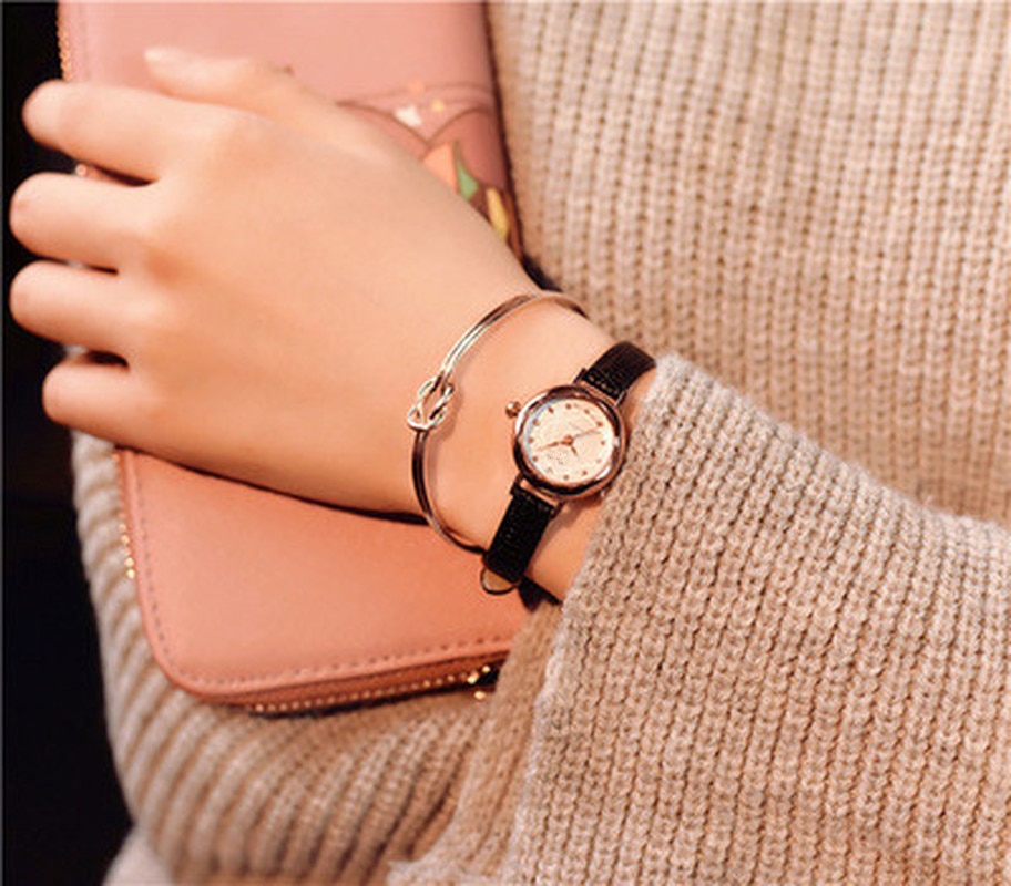 Vrouwen Quartz Analoge Klokken Kleine Wijzerplaat Delicate Luxe Wrist Horloges Relogio Feminino Dames Mode