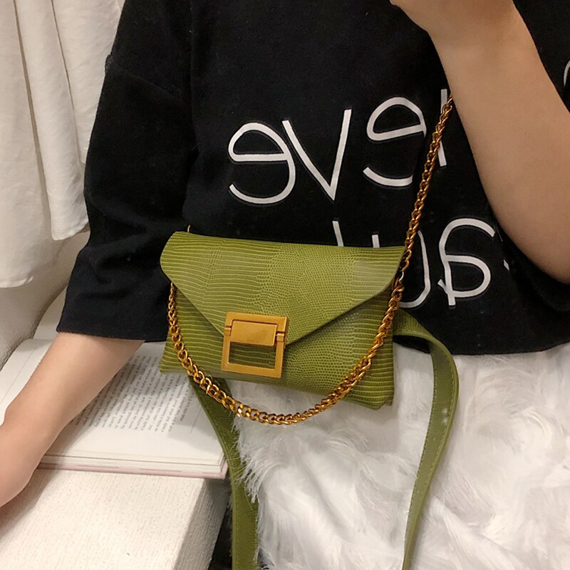 [GOGD Punk Solid Color Rivet Shoulder Waist Bags Fanny Belt Packs Women PU Leather Crossbody Casual Messenger Bags: green