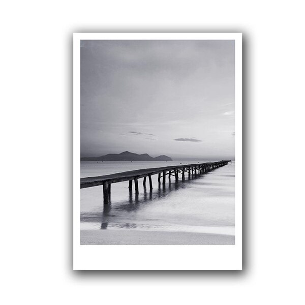 Beach Wall Art Painting Black White Beach Photography Poster Modern Nordic Decor Scandinavian Wall Picture for Home Room: 42x30cm No Frame