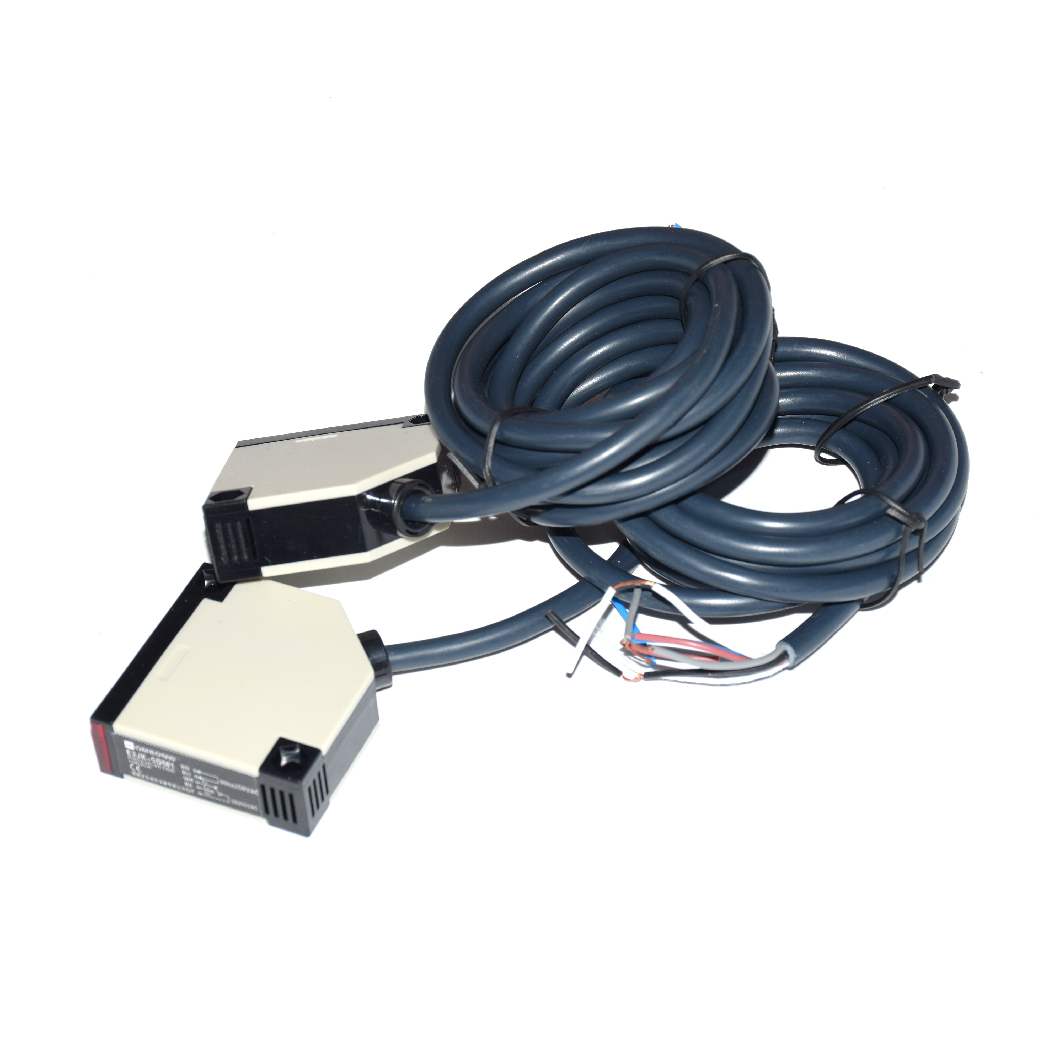 Fotocel Met Spiegelreflectie E3JK-R4M1 – Lichtbarrière Sensor AC 90-250V | Voor Automatische Detectie | Compact En Storingsvrij