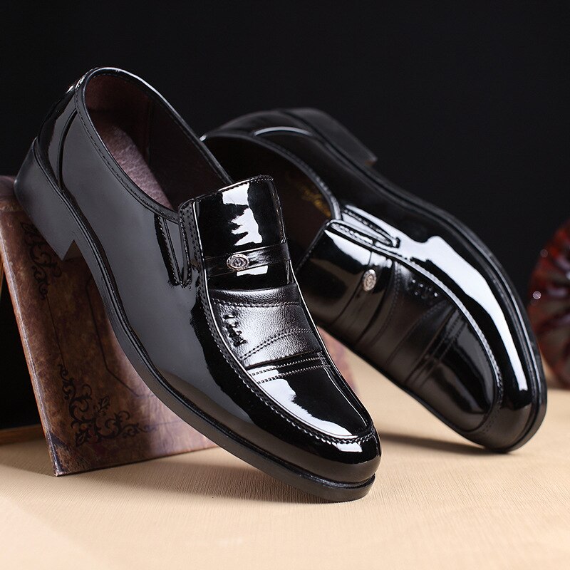 Nouveaux Hommes En Cuir Robe Chaussures Chaussures De Classique Chaussures Pour Formel Chaussures Hommes Chaussures À Enfiler chaussures D'affaires pour hommes