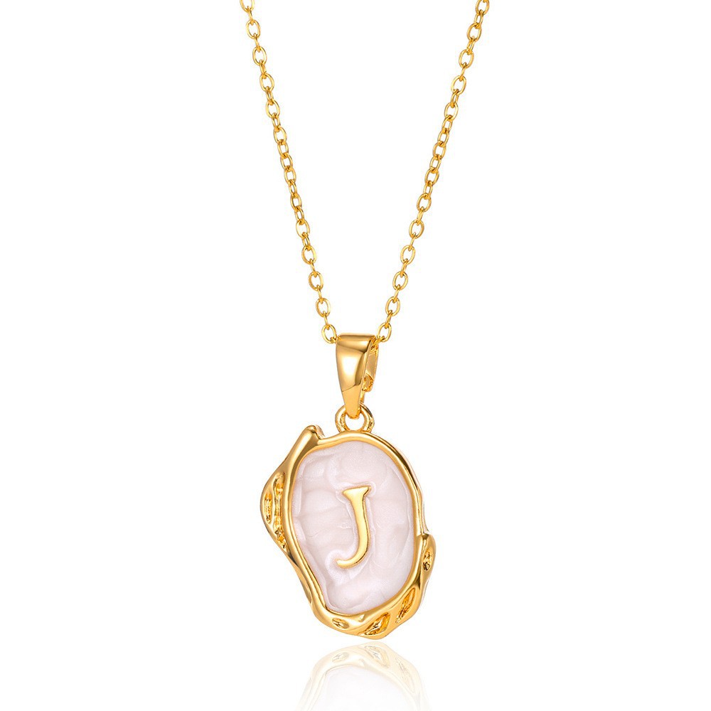 Collar con colgante de acero inoxidable chapado en oro del alfabeto de A-Z para mujer, cadena de serpiente con letra inicial, collares de clavícula, joyería para el cuello