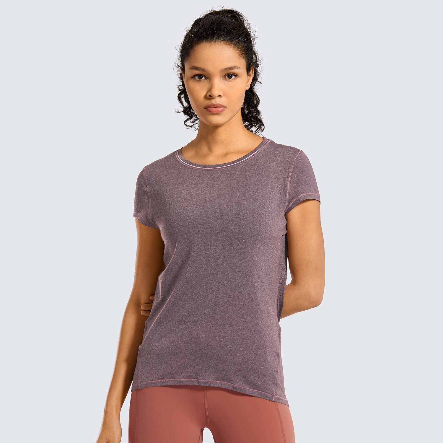 Syrokan sportstøj kortærmede tshirts kvinder sports t-shirt activewear løbetoppe træning gym tøj letvægts lyng: X-stor / Lyng lilla 04