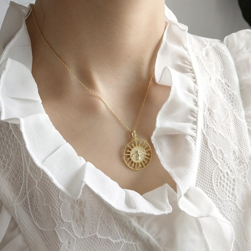 Collar LouLeur con colgante de pájaro redondo de adorno calado de plata esterlina 925, collar de ruleta de la suerte de oro para mujer, joyería fina