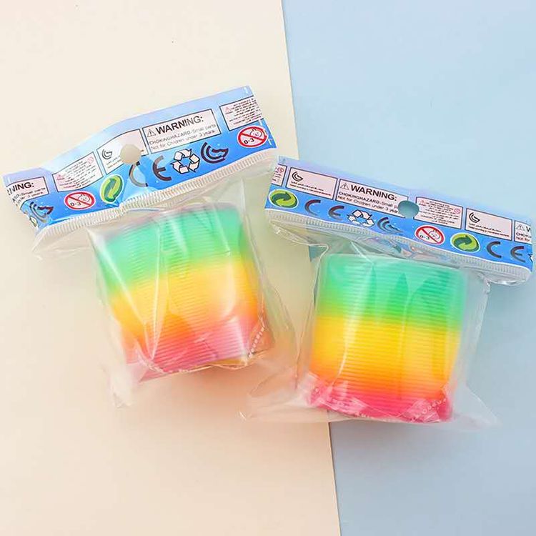 1 pz arcobaleno cerchio giocattoli divertenti sviluppo precoce educativo pieghevole plastica molla bobina giocattoli magici creativi per bambini: Rainbow 1PC