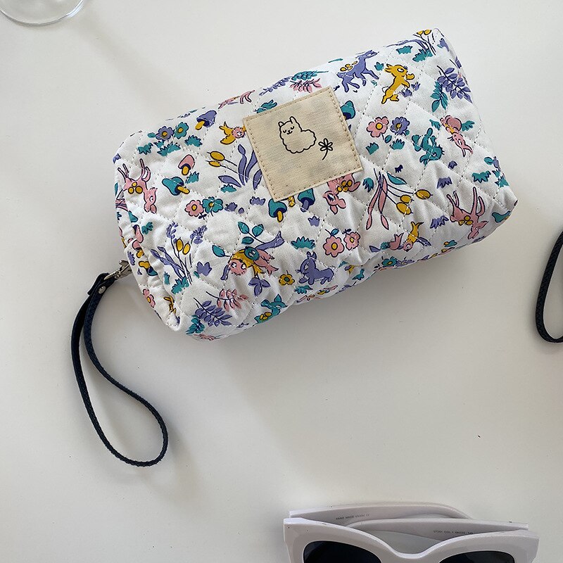 Koreaanse gewatteerde make-uptas voor dames, make-up opbergtas, draagbare toilettas, effen kleur, dames beautycase, etui voor benodigdheden