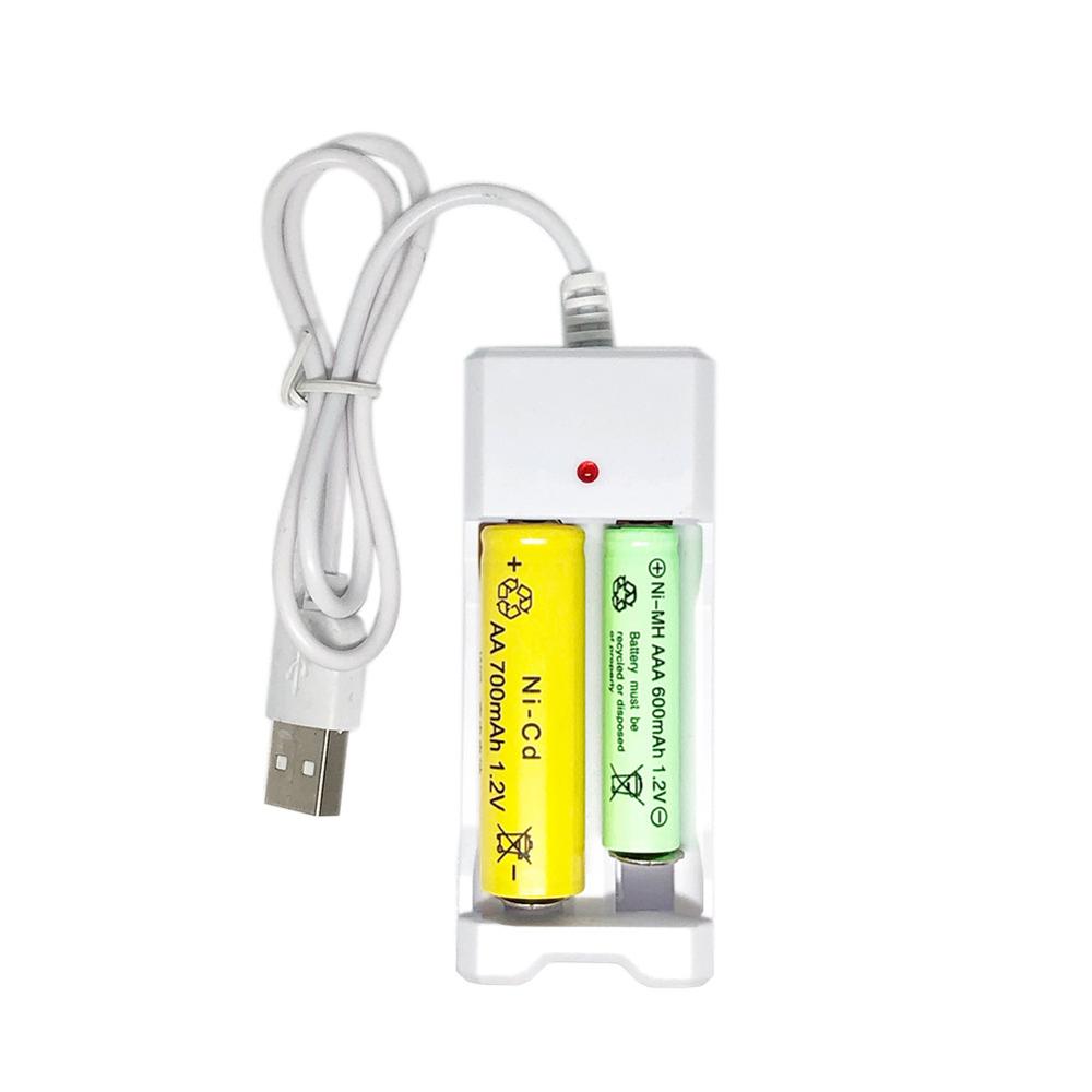 USB 2 Slots Fast Charging Battery Charger Short Circuit Protection AAA and AA Rechargeable Battery Station