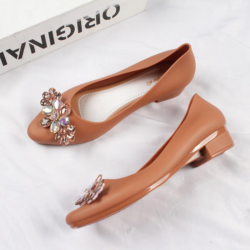 Rhinestone Flower Plastic Shoes for Women Thick Heel Waterproof Rainboots Shoes Pvc Jelly Shoes Womens for Rain